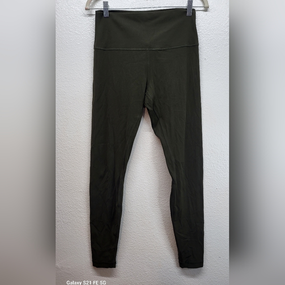 Lulelulemon Army Green Align Leggings